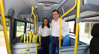 Municípios goianos recebem novos ônibus escolares